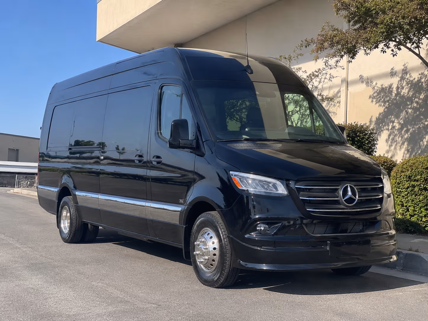 bus rental options for virginia beach trips