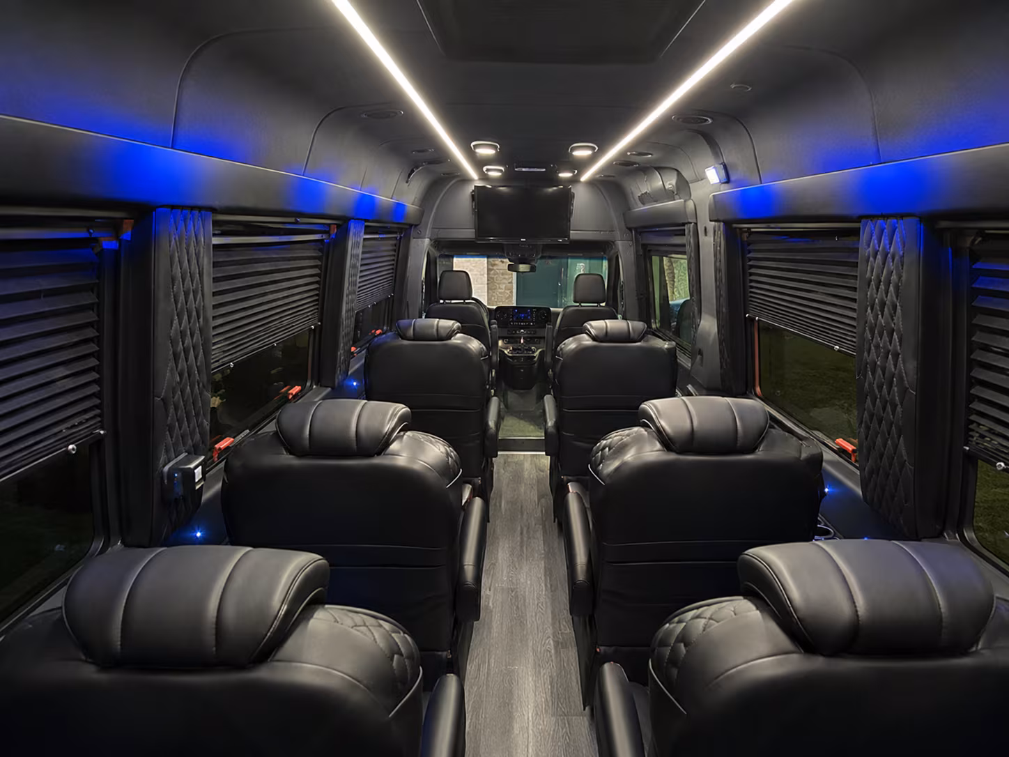 easily book transportation for your next prom 1