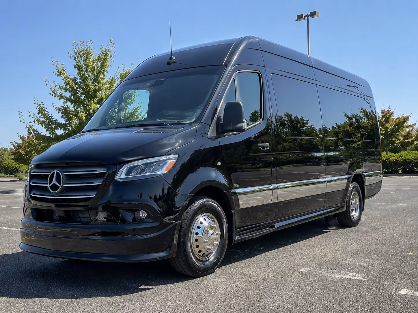 sprinter van and limo van rentals for virginia beach prom couples and small groups