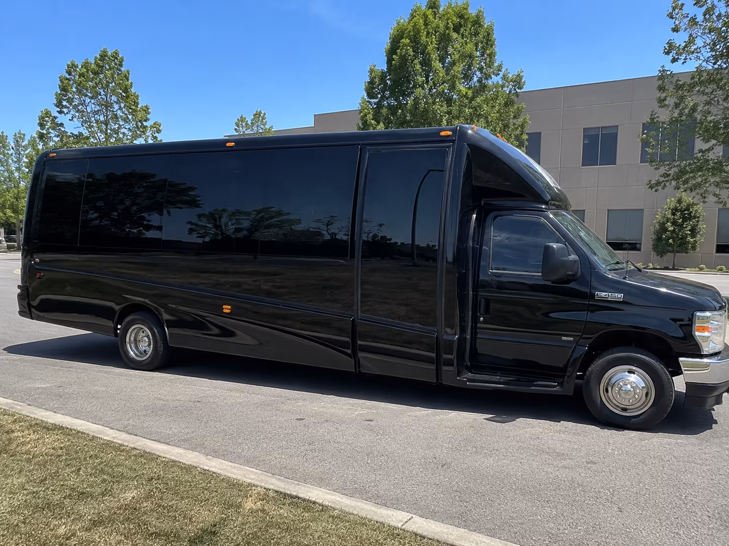 virginia beach corporate party bus rental